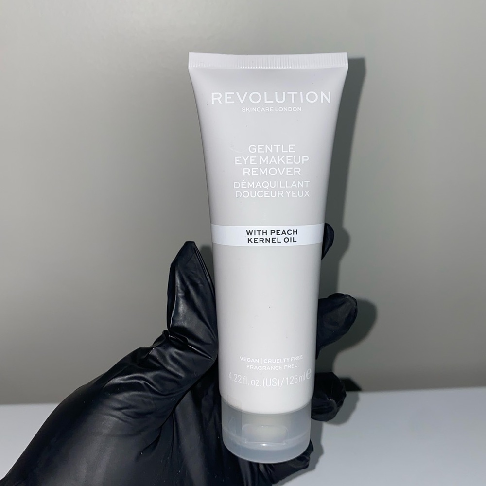 Brand New Revolution Skincare Gentle Eye Makeup Remover